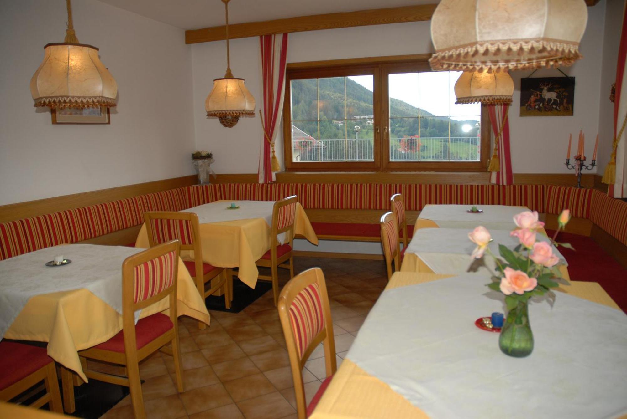 Garni Alpin Hotell Seis am Schlern Exteriör bild