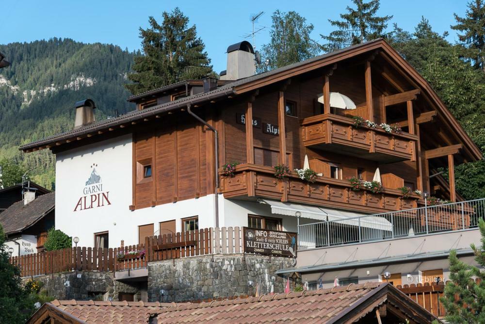 Garni Alpin Hotell Seis am Schlern Exteriör bild