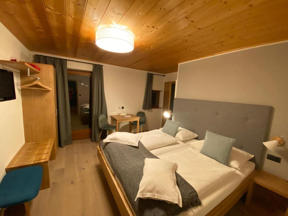 Garni Alpin Hotell Seis am Schlern Exteriör bild